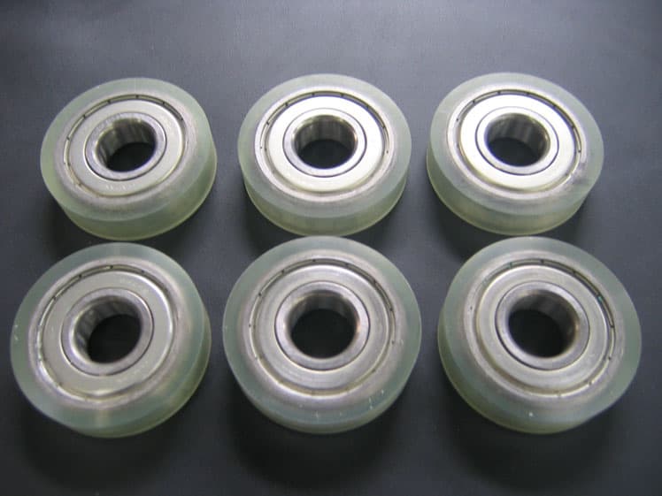 ベアリングローラー